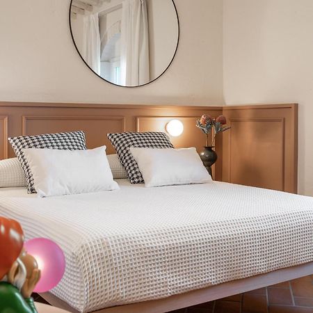 Scarlea Rooms Cecina  Exterior foto